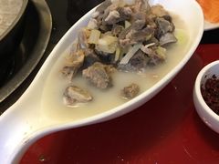-三文彩虹鳟鱼庄