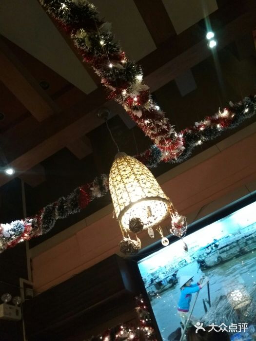 大头虾越式风味餐厅(光明广场店)大堂图片