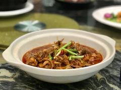 红烧野生江鲢-卿雲阁私人高定餐厅(汉口江滩店)