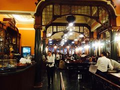 -Majestic Café