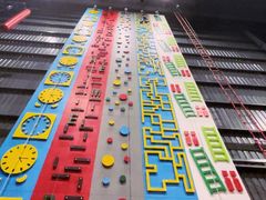 -极限PLAY运动娱乐新世界·团建派对潮玩休闲馆·室内蹦极高空游乐园