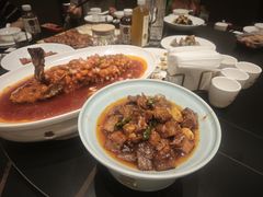 牛腩烧牛筋-海鸿荟·沿江菜(中山北路店)