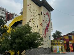 -问山MountQuest攀岩馆