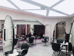 -变画·发型STUDIO