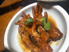 辣炖鸡爪-95号酱骨·一块豆腐(展春园西路店)