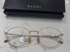 -YI OPTICAL 奕镜·蔡司战略合作店(长宁来福士店)