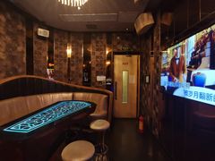 -K+全国连锁KTV(绿地缤纷天地店)
