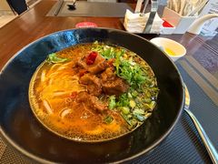 -三亚湾海居雅高铂尔曼度假酒店