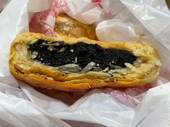 -香港元朗荣华月饼(十八甫路店)