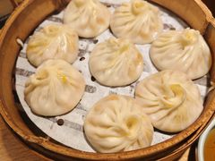 -馋三尺蟹粉小笼(人民广场店)