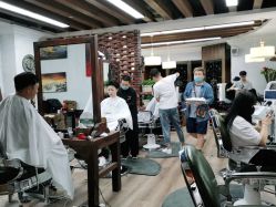 点击看大图 -生活大师造型馆