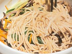 鸡丝凉米线-云海肴云南菜(浦江欢乐颂店)