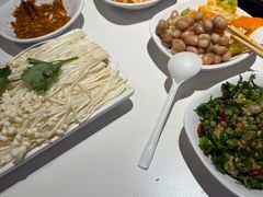 -佰人王串串香火锅(洋珠巷店)