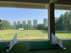 -北京鸿华高尔夫练习场