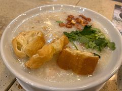 荔湾艇仔粥-点都德(龙之梦店)