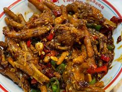 -堂瓦里·33年传统赣菜(第一街区店)