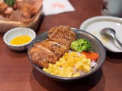 -8PINTS八品脱·日料·烧鸟·精酿小酒馆(莘庄店)
