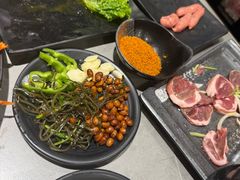 -啊美丽炭火烤肉(滑翔一店)