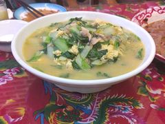 -闯关东东北农家菜(崂山石老人店)