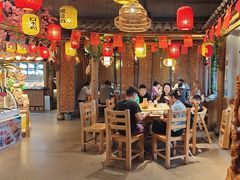-头上红煨盐鸡·非遗院子餐厅