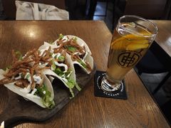 -BOURBON 玻本美式餐厅酒吧(虹桥新天地店)