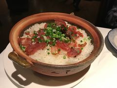 功夫腊味煲仔饭-八府香鸭·啫啫煲(华山路店)