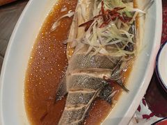 -鱼满舱·鲜活海鲜·正宗鲁菜