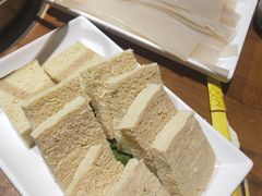 -滇海谣云南斑鱼养生火锅(北戴河旗舰店)