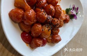 Double Fruit Gulao Meat