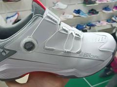 -YONEX苗江运动城(源深店)