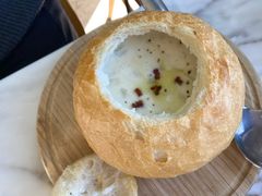 牡蛎奶油面包汤-The Rug Cafe(王府中环店)