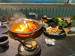-湊湊火锅·茶憩(杭州湖滨银泰in77店)