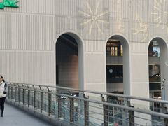 -上海第一八佰伴