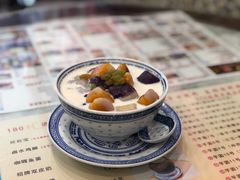-广信牛奶甜品世家(台东店)
