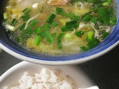 -瑞扬草芽过桥米线(穿金路店)