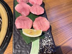 -炼火烤肉店
