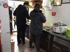 -胡记锅贴·沪上游子老鸭粉丝汤(太原路店)