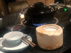 -东椰·海南椰子鸡火锅(朝阳门店)