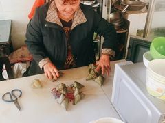 -新津张粽子