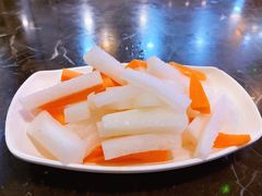 开胃萝卜条-上海老城区小龙虾虾宴·杭帮菜(五柳巷店)