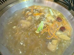 -野菌园·野生菌火锅首创第一家(关兴路总店)