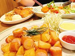 -玛格萝妮比萨屋(四平店)