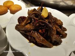 -张大胡子鱼头火锅酒楼(长益路店)