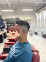 -老男孩男士理容馆·理发·烫染·修面