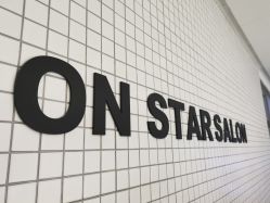 -ON STAR SALON