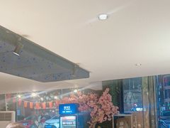 -顶峰夜宴·龙虾烧烤大排档(九江学院店)