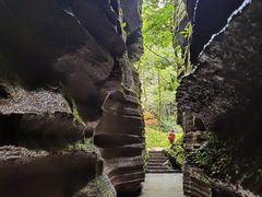 -梭布垭石林景区