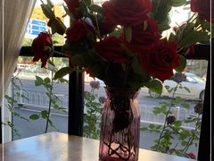 -愉肴麻辣香锅(中山路店)
