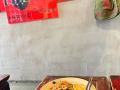 -方铲铲·成都板凳面(滨江银泰店)