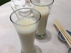 豆浆-香港麦奀云吞面世家(中山二路店)